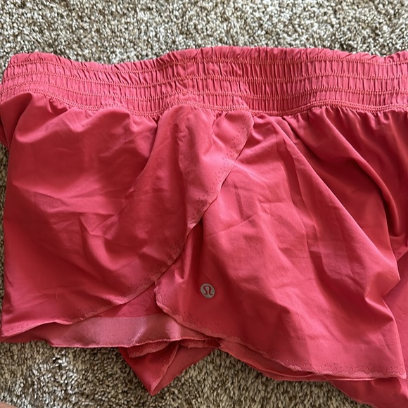 Lululemon pink running shorts - Picture 2 of 4